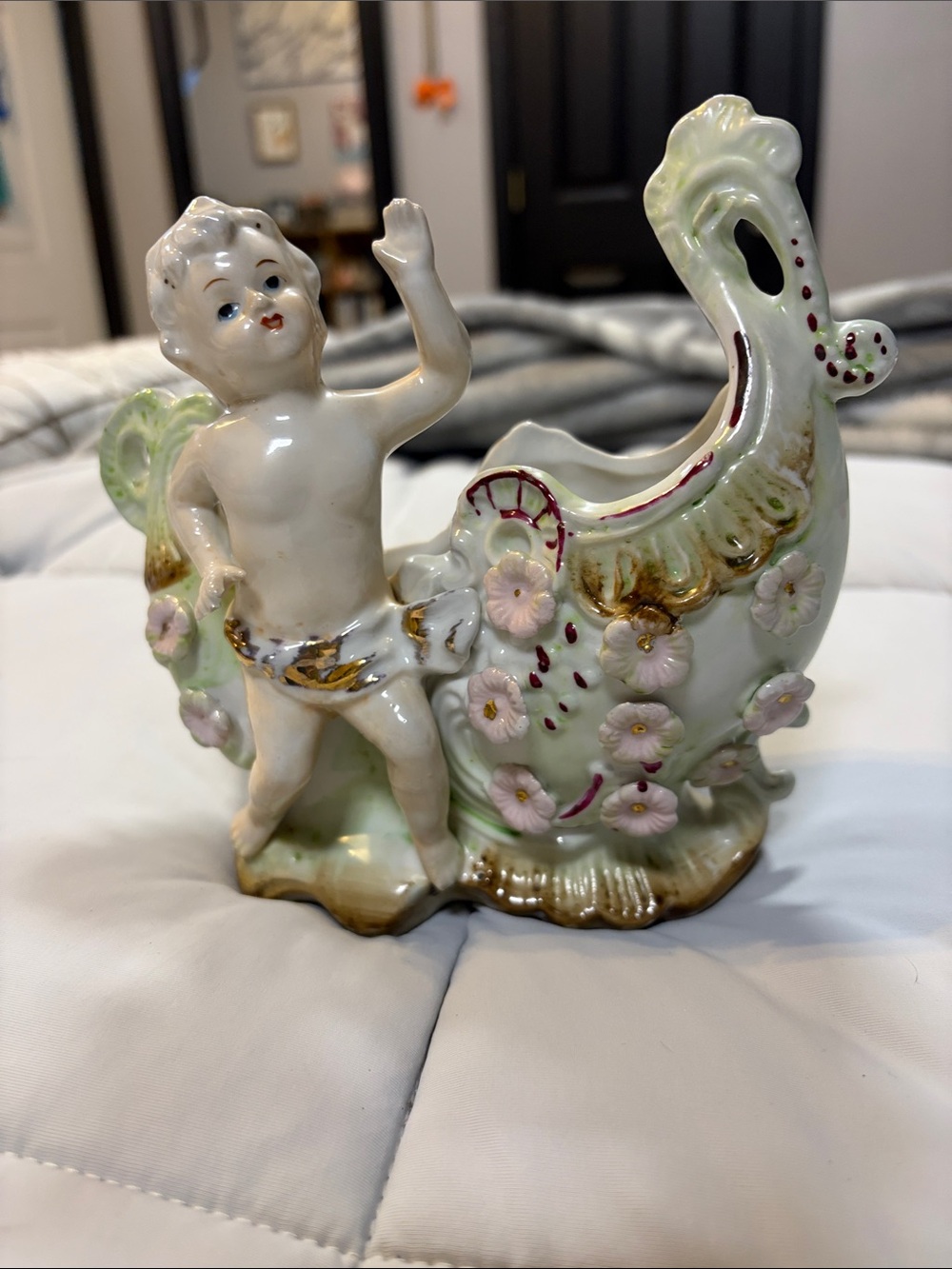 Porcelain Cherub Floral Planter - Pastel Green and Pink
